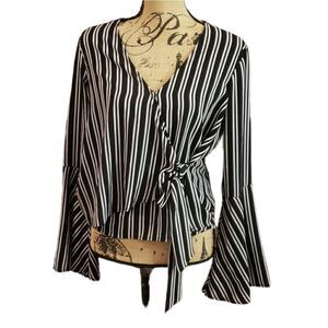 3 for $25 Chloe & Katie Bell Sleeve Wrap Top